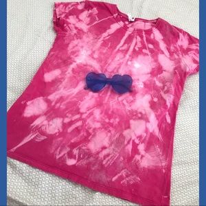 Blue Heart Sunglasses And Tie Dye T-shirt Bundle